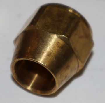 41S-10 5/8 inch Short Flare Nut