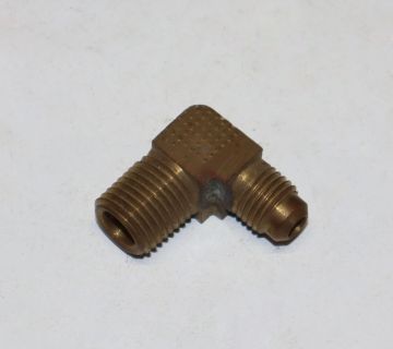 44R-668 3/8 x 3/8 x 1/2 inch Flare Tee