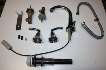 American Standard 7038.801.002 Tropic 8 inch Lavatory Faucet