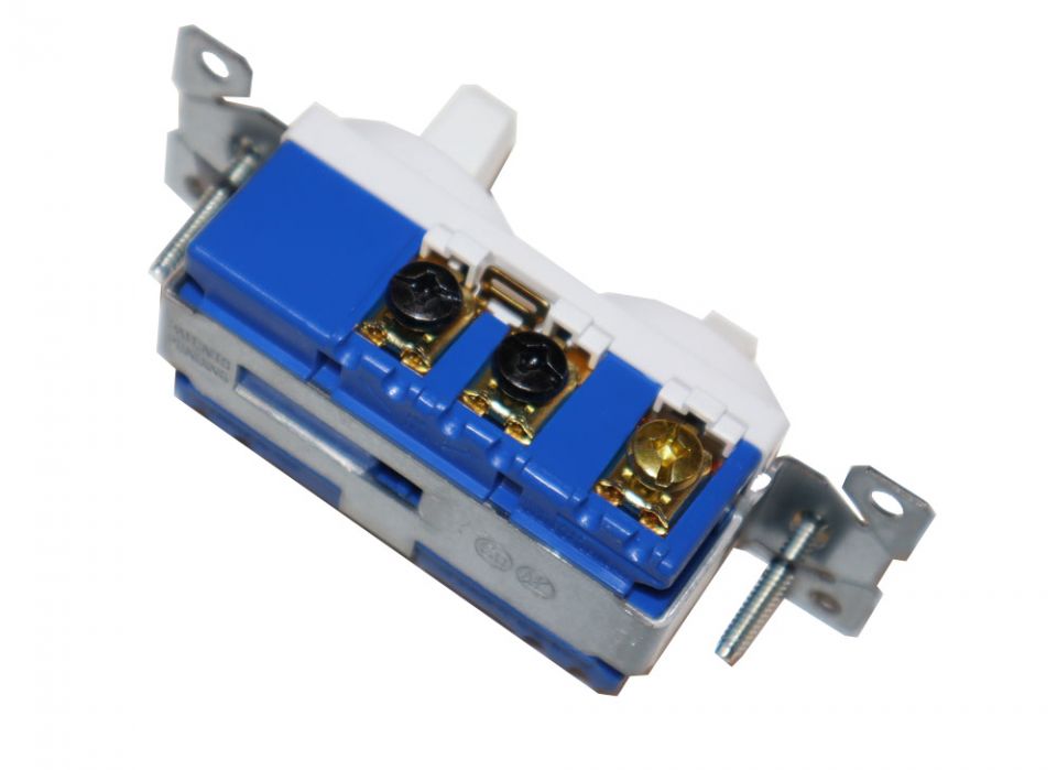 Supplies Depot: Cooper-Eagle 275W-BOX 3-Way Duplex Switch White