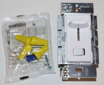 Lutron S-603P-WH Skylark 3-Way Dimmer