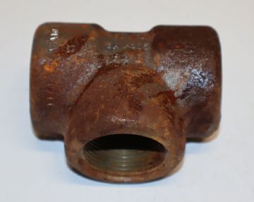 Matco-Norca FT2T06 1-1/4 Forged Steel Thread Tee CL2000