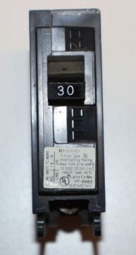 Siemens B130HID 30A Bolt-on Circuit Breaker